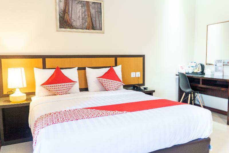 Hokkie Hotel Punggur Kabil Nongsa Batam Esterno foto