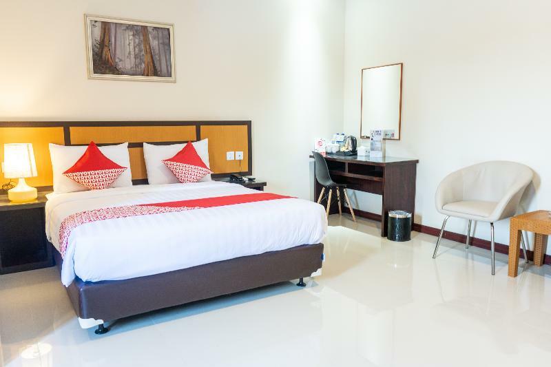 Hokkie Hotel Punggur Kabil Nongsa Batam Esterno foto